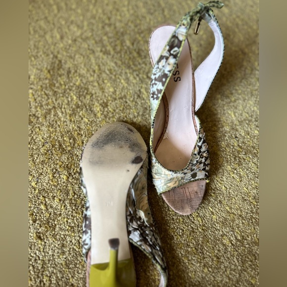 Guess Gwelegant Multi Slingback Peep-toe Heels - Picture 4 of 4